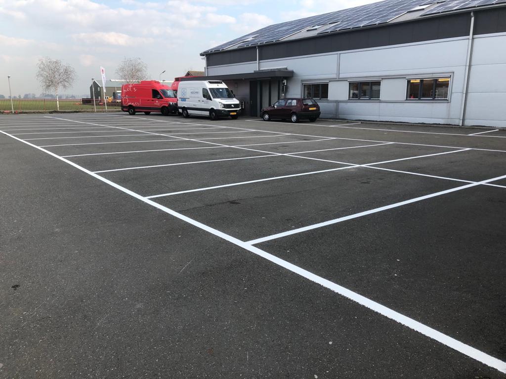 Belijning parkeervakken